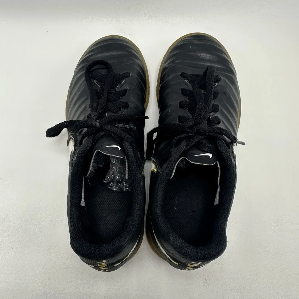 Nike Tiempo X Indoor Soccer‎ Shoes Black/Gold Boys Size 4.5Y 897735-002